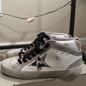 Women’s Golden Goose Mid Stars